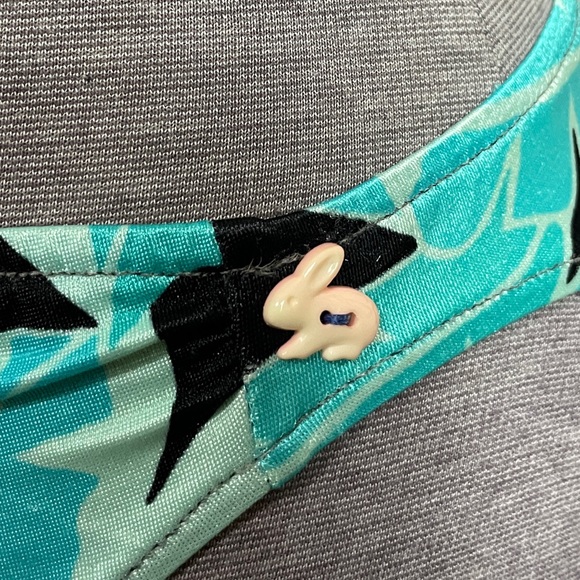 And I remember how u loved me time was all we had until the day we said goodbye - Picture 5 of 6